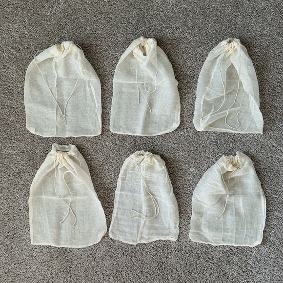 Reusable Drawstring Bags (6) - Picture 2 of 4